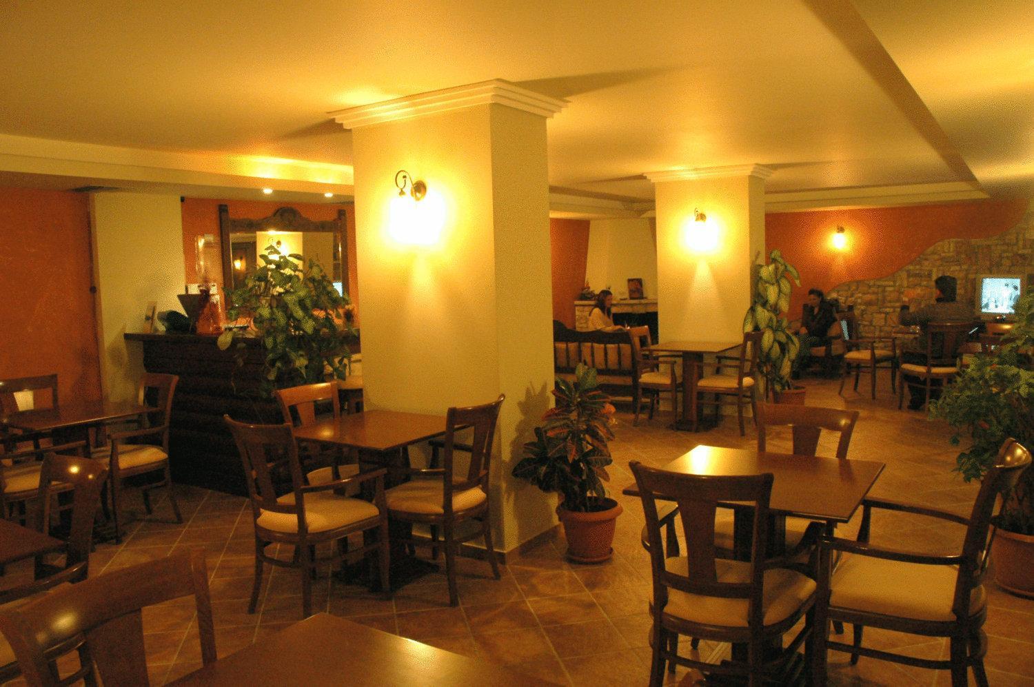Aroanios Hotel Клитория Экстерьер фото