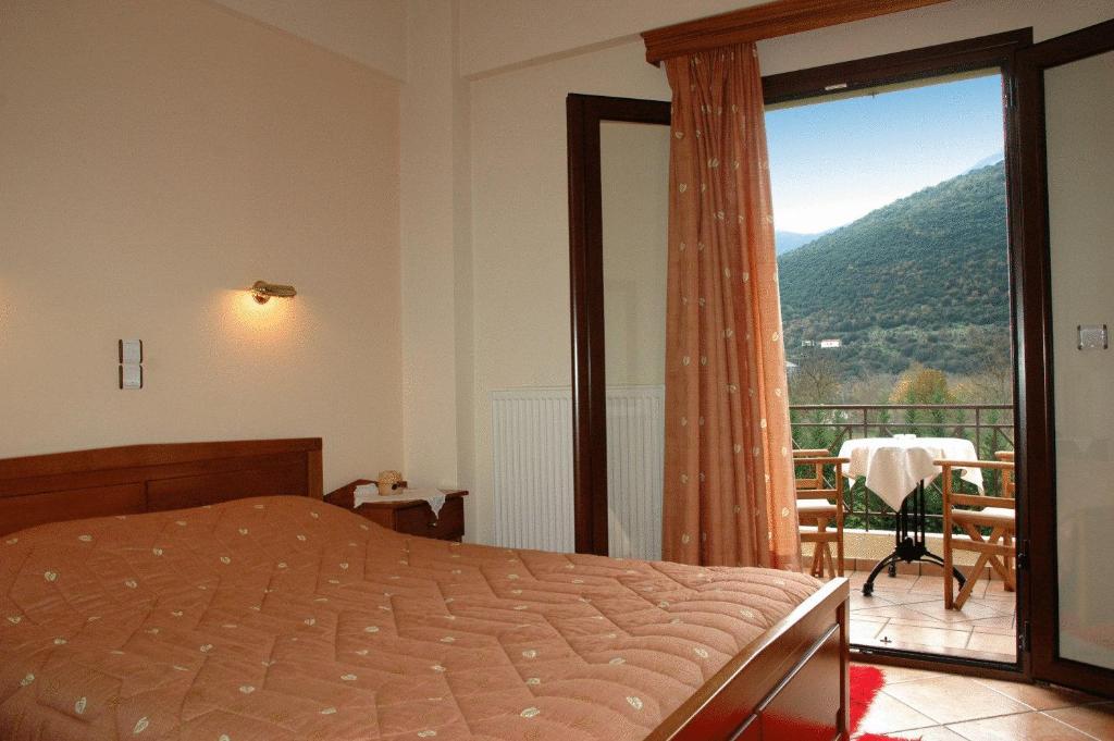 Aroanios Hotel Клитория Экстерьер фото